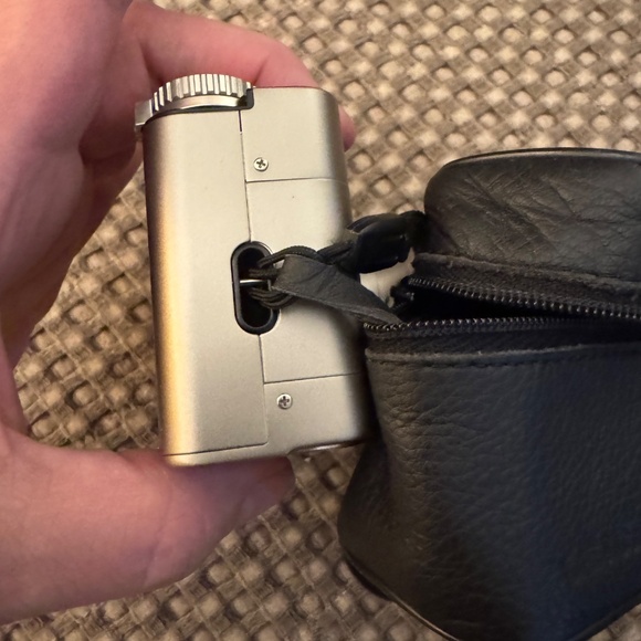 Leica Minilux Zoom With Soft Leica Case and Strap - Picture 7 of 14